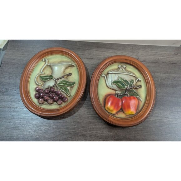 Vintage Oval Ceramic Wall Plaques With Fruits & Teapots Set Of 2 Made In Japan - Picture 7 of 9